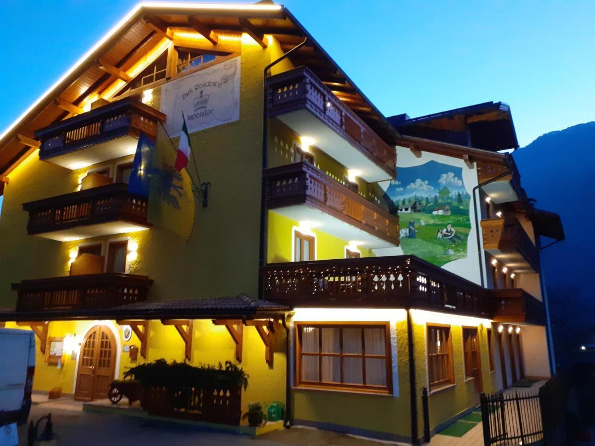 Park Residence Imperator Carisolo Exterior foto